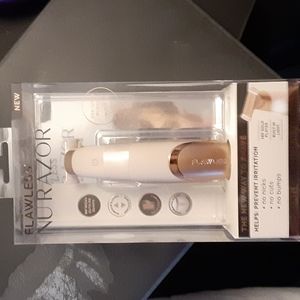 Finishing touch razor